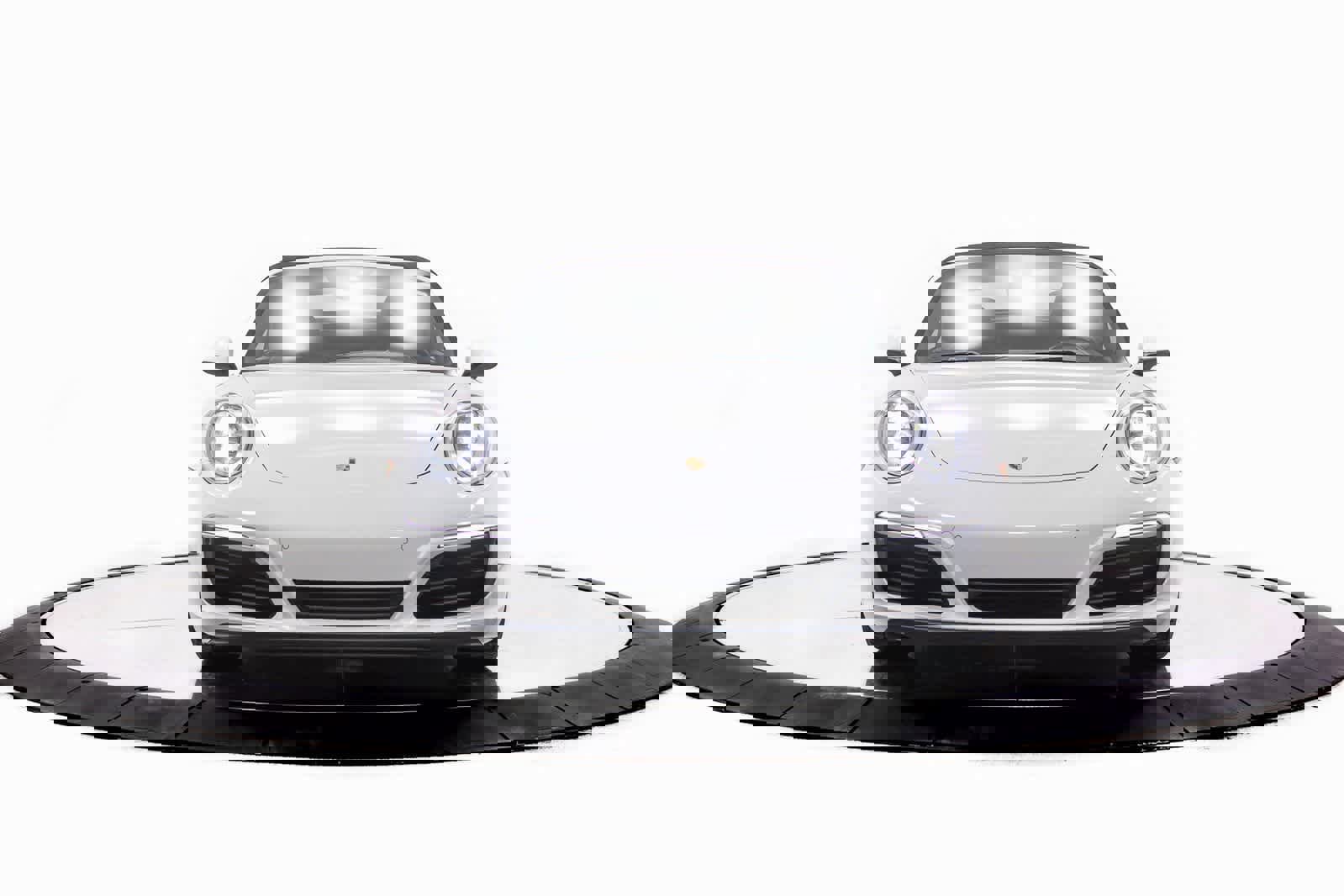 Certified 2018 Porsche 911 Carrera image 10