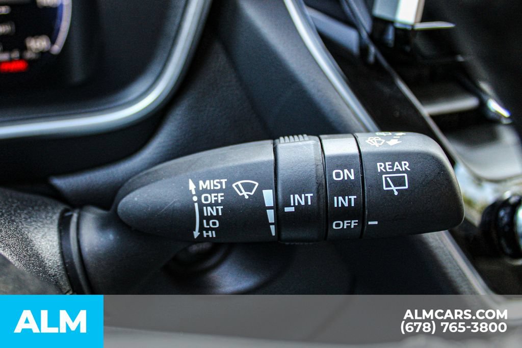 Used 2026 Toyota Corolla Cross XLE FWD image 30