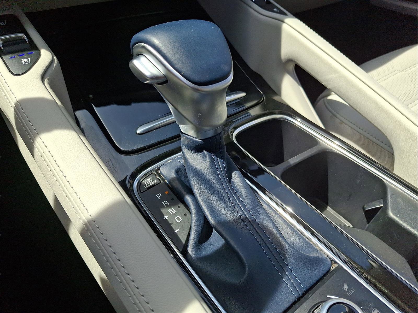 Used 2024 Kia Telluride SX Prestige AWD/4WD image 92