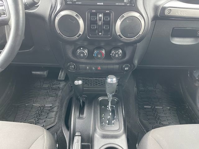 Used 2015 Jeep Wrangler Unlimited Sport w/ Quick Order Package 24S AWD/4WD image 11