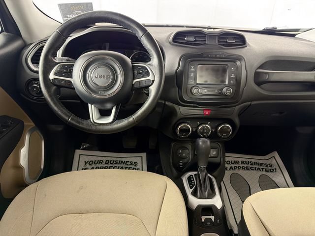Used 2016 Jeep Renegade Latitude w/ Popular Equipment Group AWD/4WD image 21