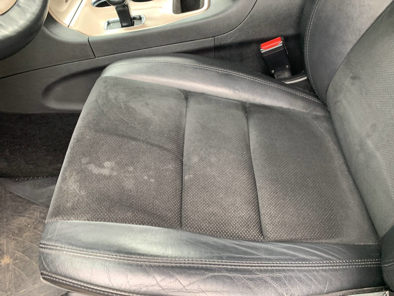 Used 2014 Jeep Grand Cherokee Altitude AWD/4WD image 9