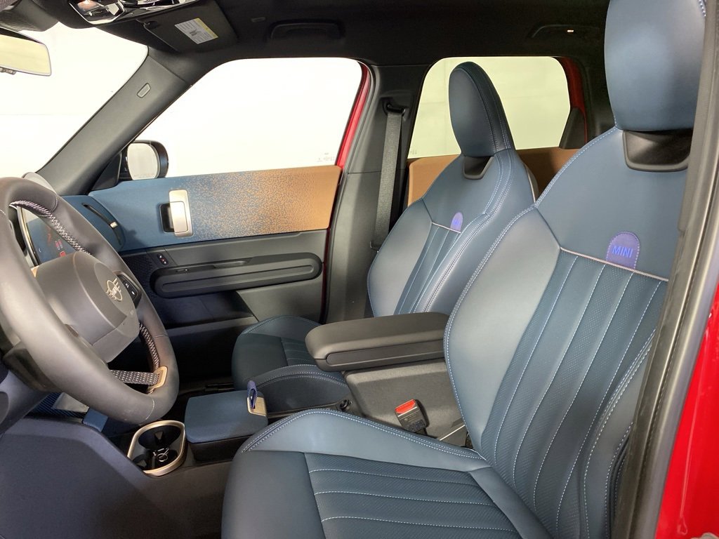 New 2025 MINI Cooper Countryman S image 2