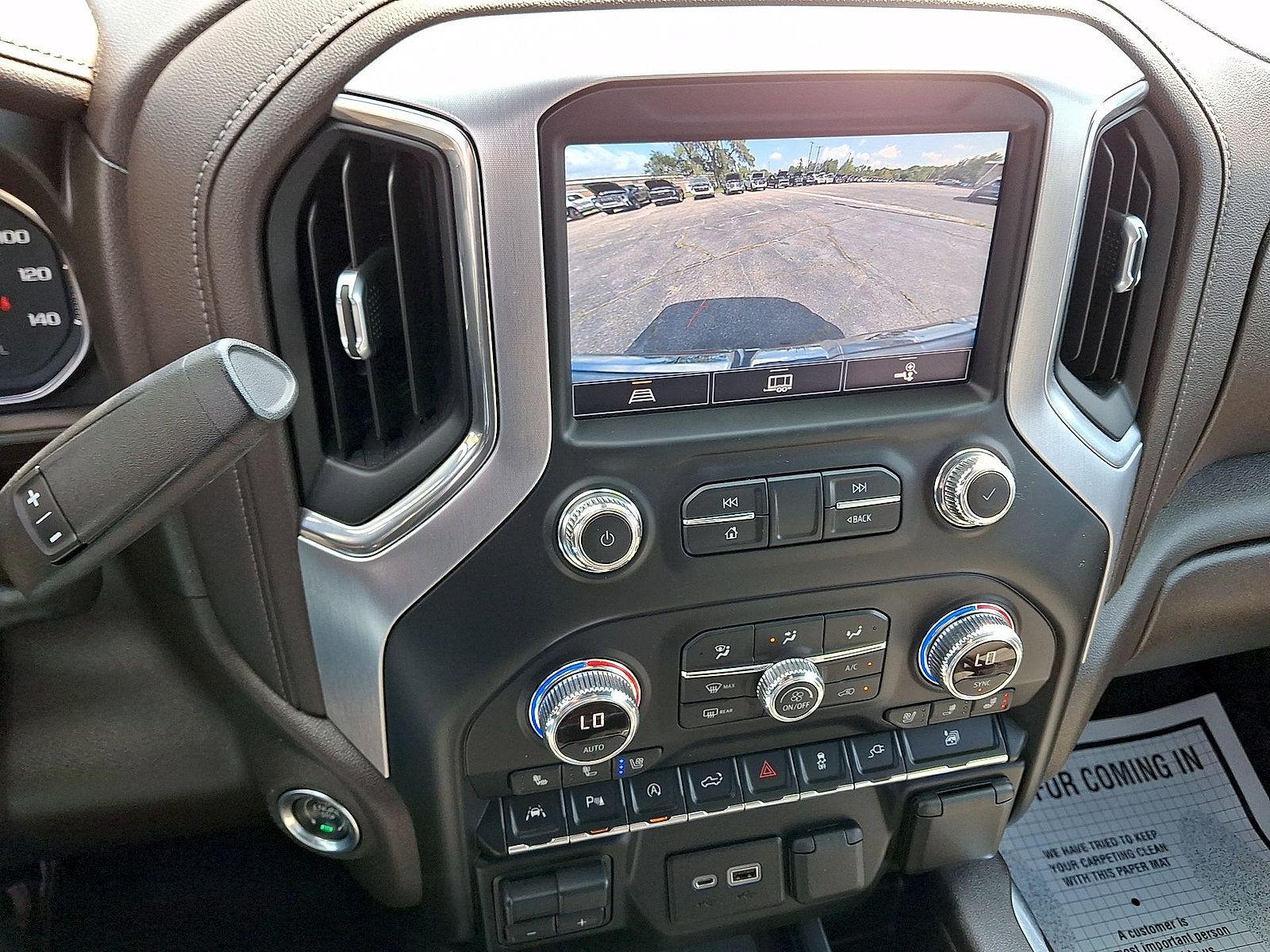 Used 2021 GMC Sierra 1500 SLT w/ SLT Premium Plus Package AWD/4WD image 15