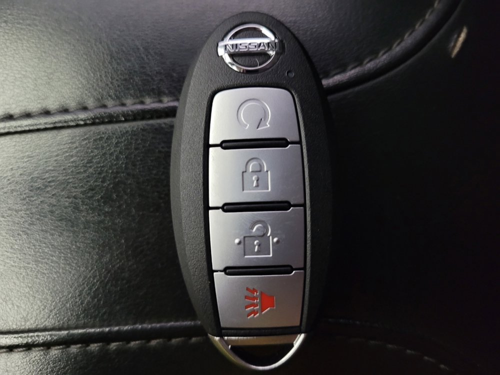 Used 2021 Nissan Rogue Sport SL image 32