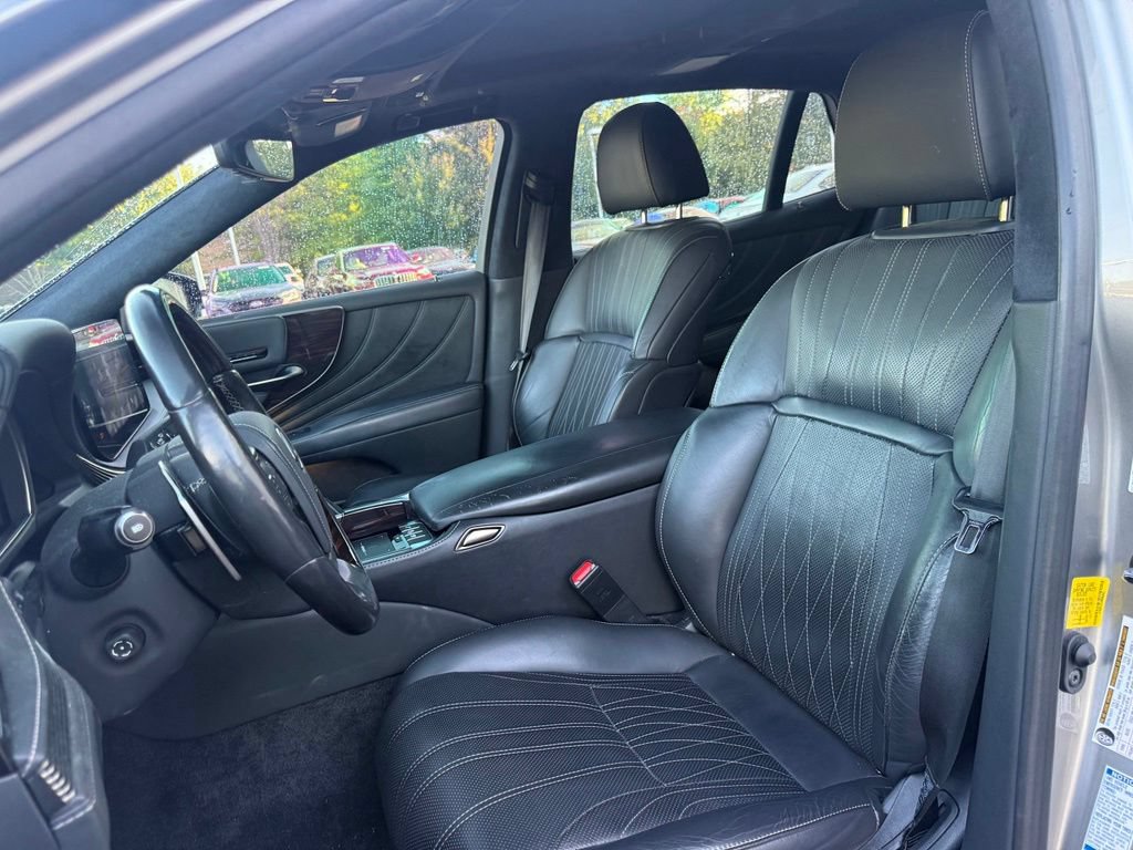 Used 2021 Lexus LS 500 AWD w/ Interior Upgrade Package image 9