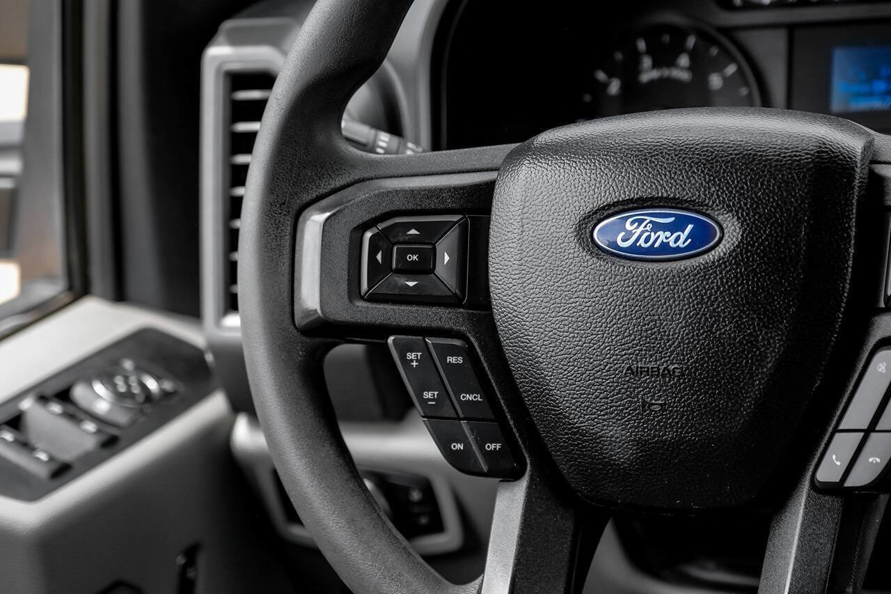 Used 2018 Ford F250 XL w/ Power Equipment Group AWD/4WD image 22