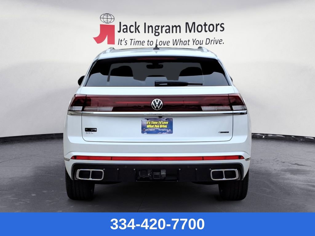 New 2025 Volkswagen Atlas Cross Sport SEL Premium R-Line image 4