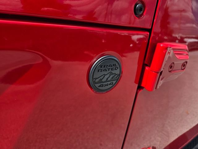 New 2026 Jeep Wrangler Unlimited Sahara AWD/4WD image 3