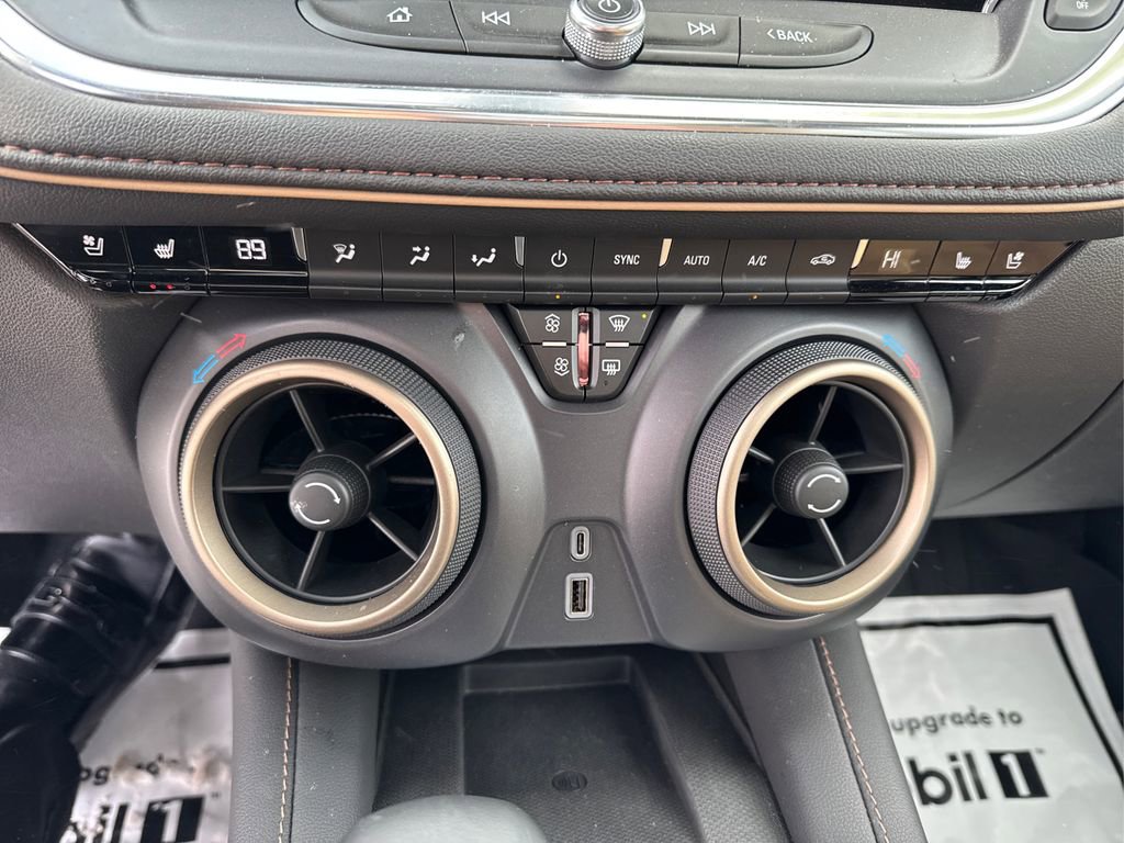 Certified 2025 Chevrolet Blazer Premier w/ Enhanced Convenience Package image 39