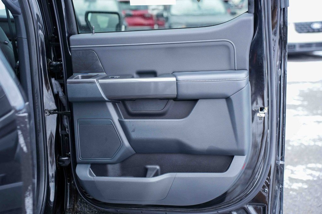 Used 2022 Ford F150 XLT w/ Equipment Group 302A High image 17