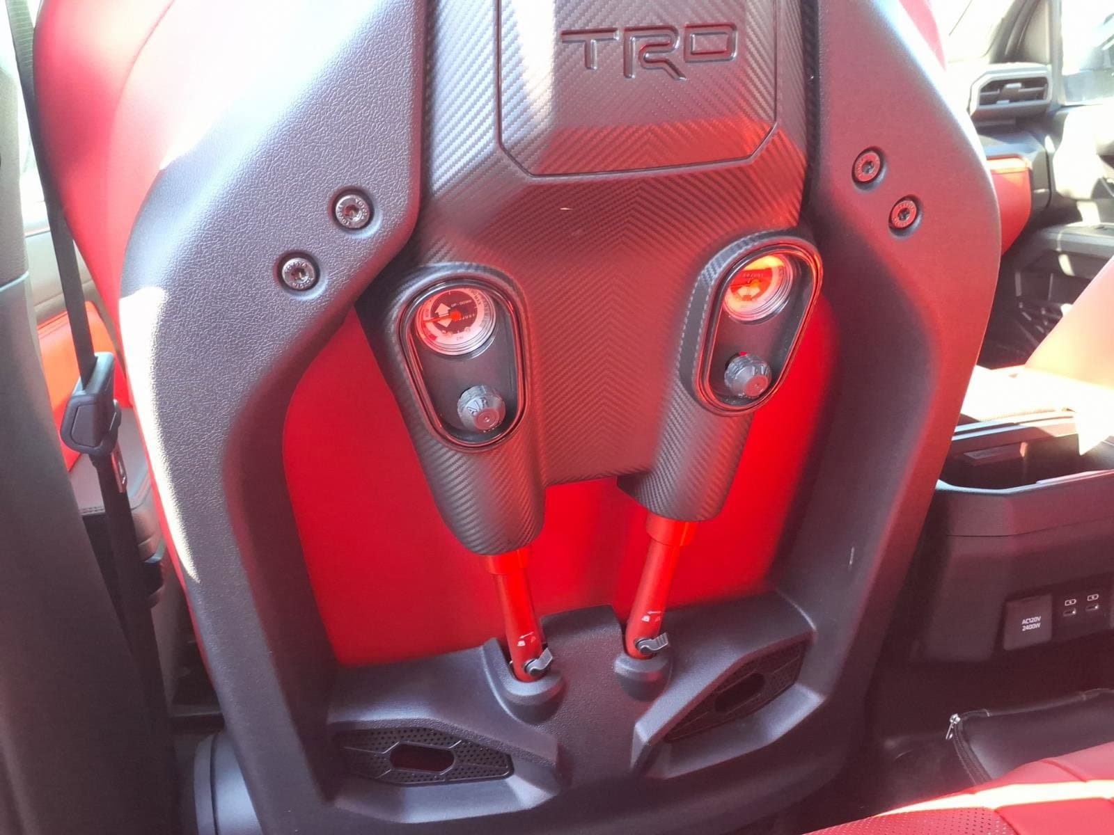 Certified 2024 Toyota Tacoma TRD Pro AWD/4WD image 9