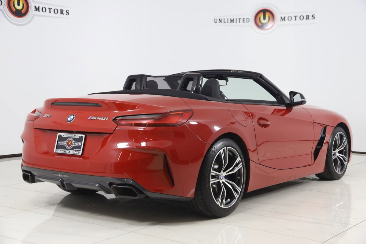 Used 2022 BMW Z4 M40i w/ Premium Package image 59