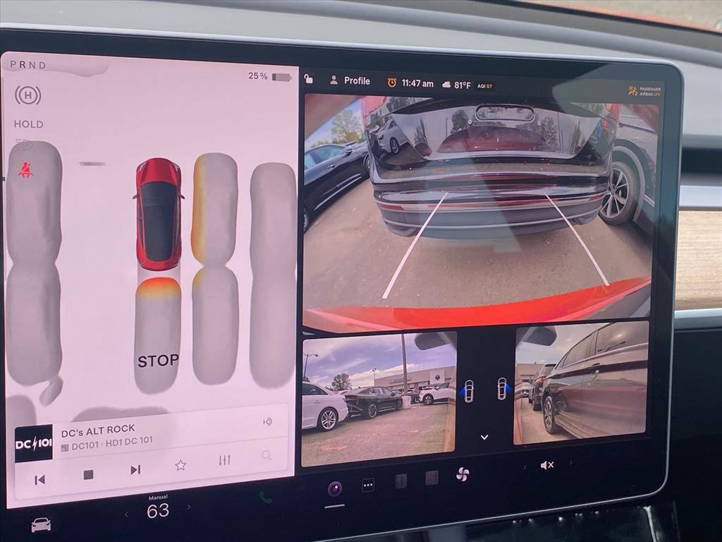 Used 2023 Tesla Model 3 Standard Range image 17