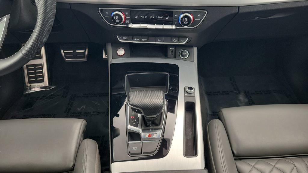 Used 2021 Audi SQ5 Premium Plus w/ Premium Plus Package AWD/4WD image 14