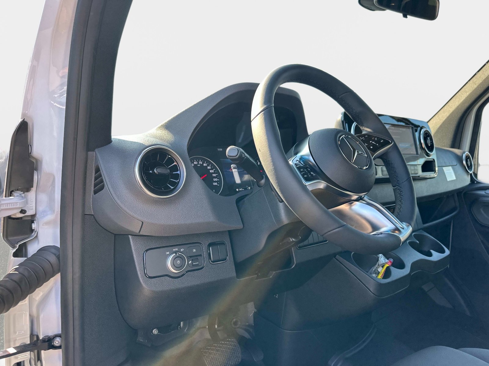 New 2026 Mercedes-Benz Sprinter 2500 image 13