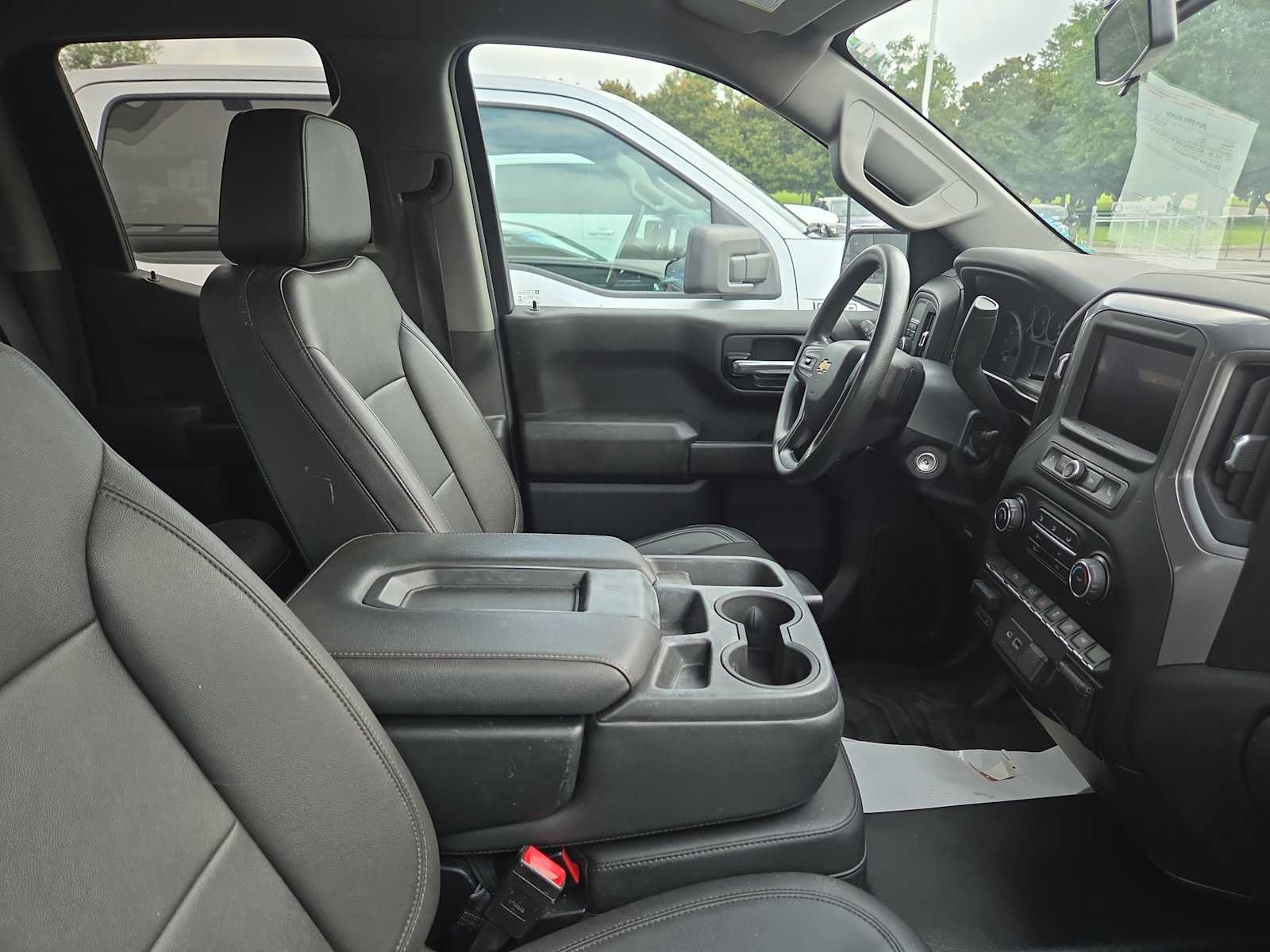 Used 2021 Chevrolet Silverado 1500 W/T w/ WT Value Package RWD image 3