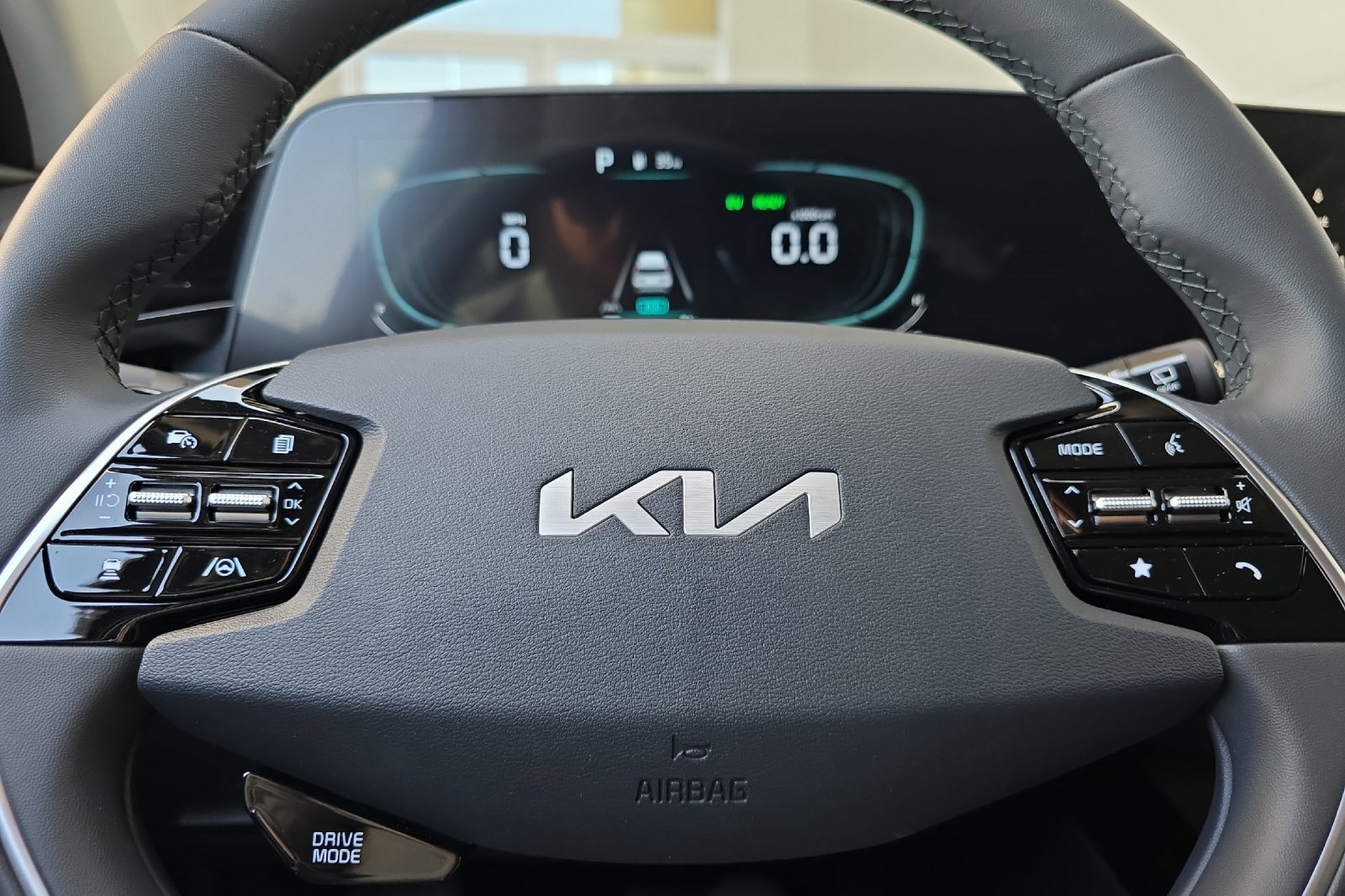 New 2025 Kia Niro EX image 20