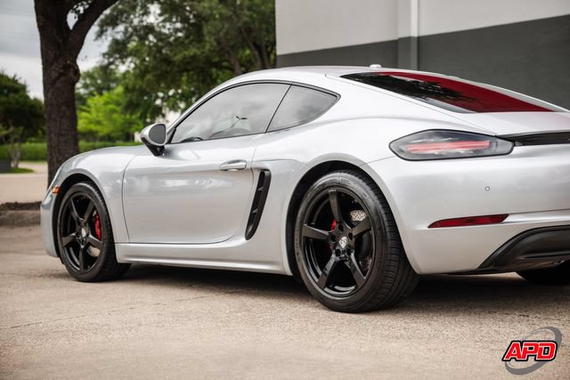 Used 2017 Porsche 718 Cayman RWD image 43