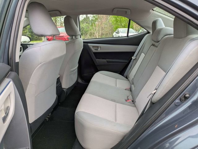 Used 2015 Toyota Corolla LE image 14