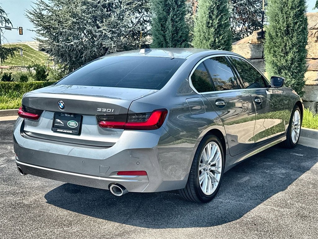 Used 2024 BMW 330i Sedan image 5