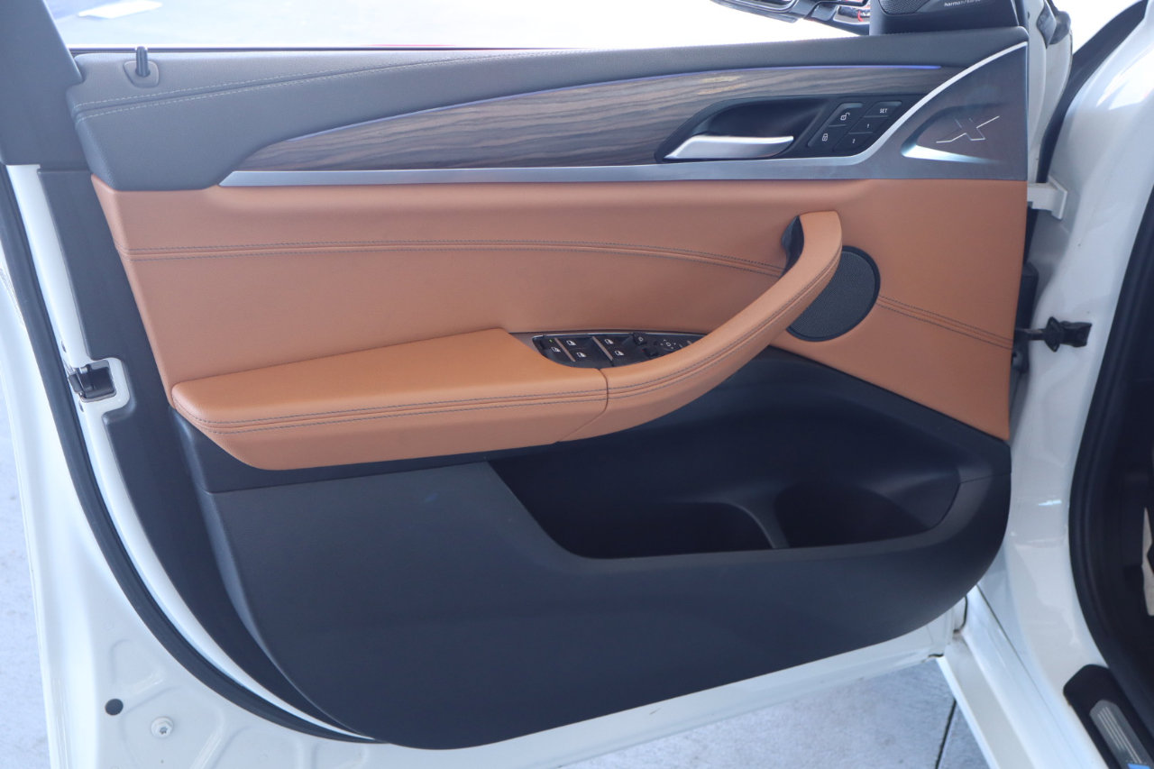 Used 2018 BMW X3 M40i w/ Premium Package image 12