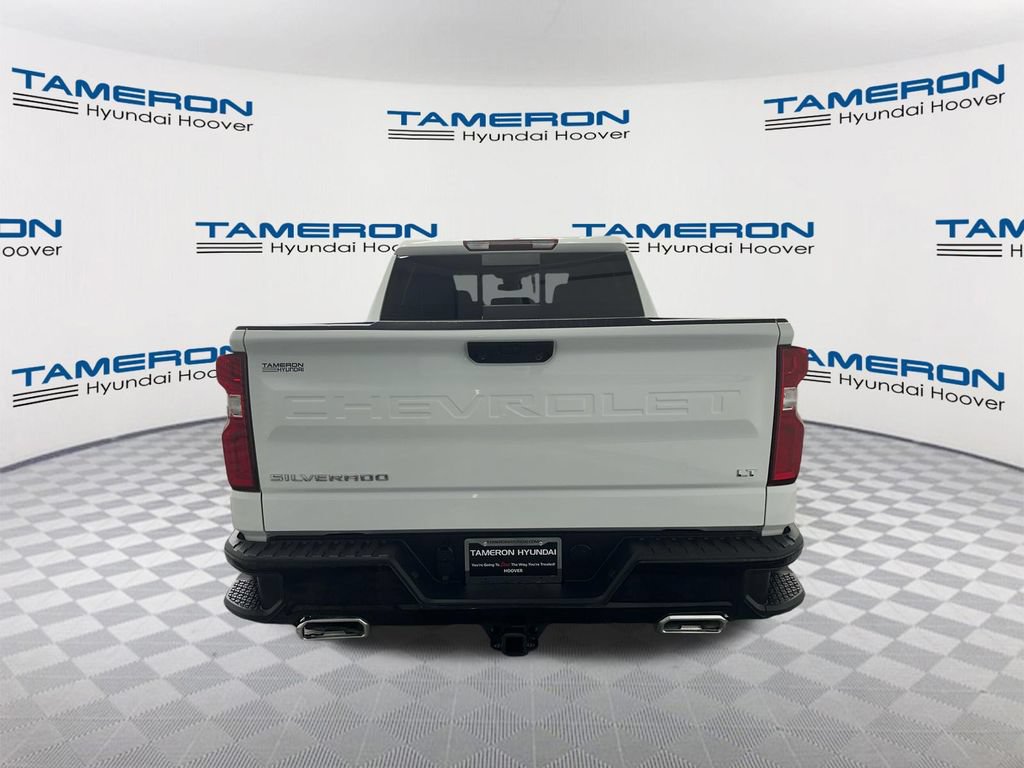 Used 2024 Chevrolet Silverado 1500 LT Trail Boss w/ Convenience Package II AWD/4WD image 4