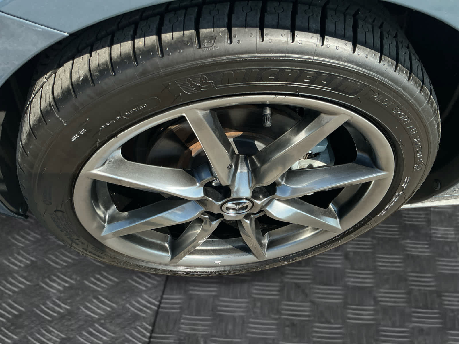 Used 2021 MAZDA MX-5 Miata Grand Touring RWD image 14