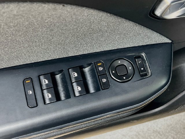 Used 2025 Kia K4 EX FWD image 17