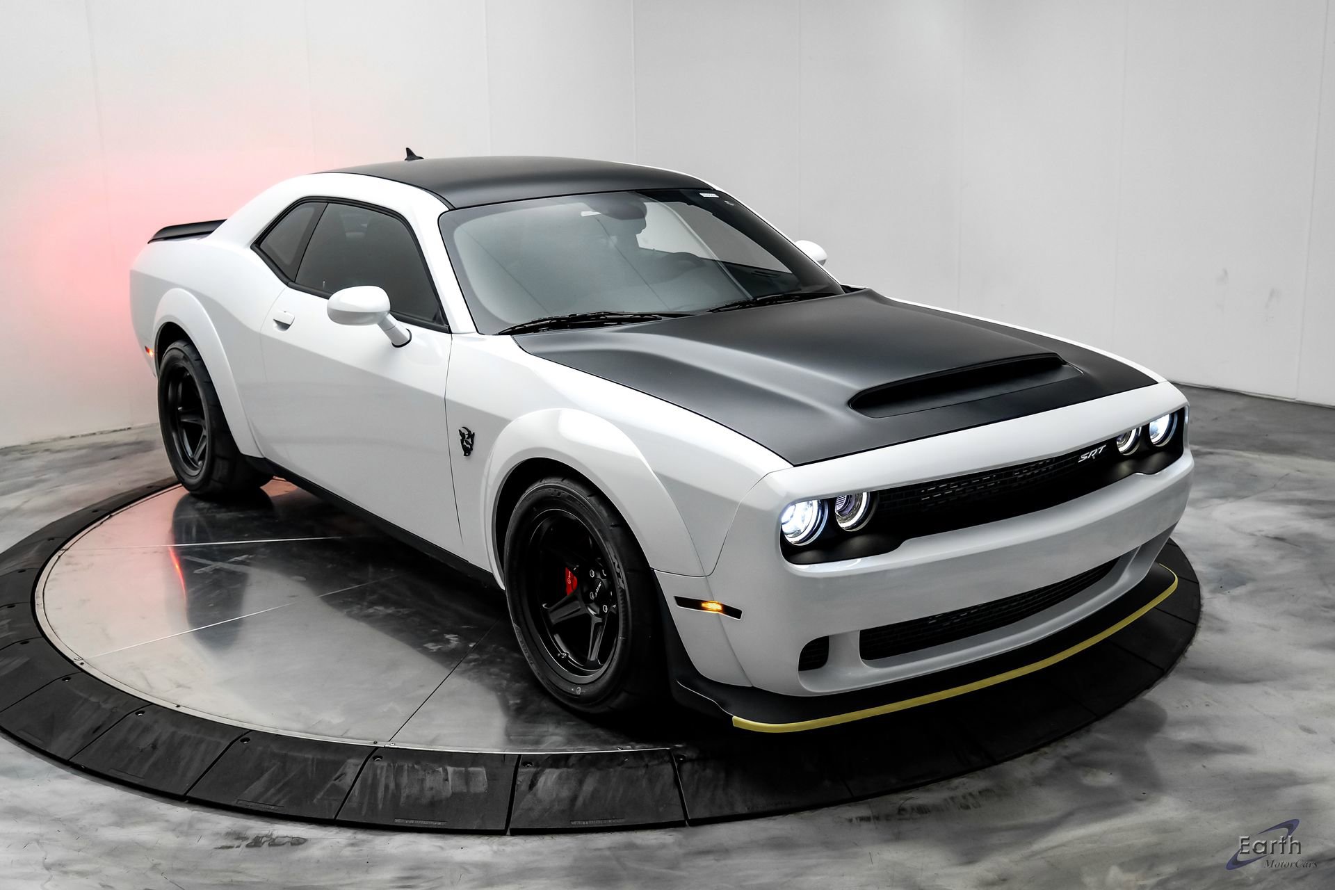 Used 2018 Dodge Challenger SRT Demon RWD image 28