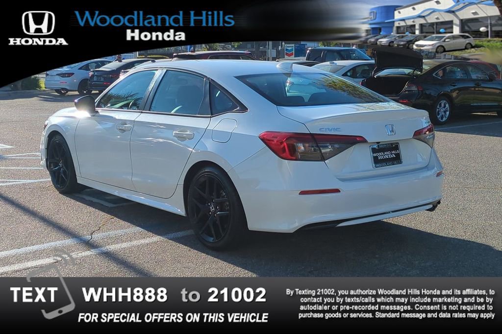 Used 2023 Honda Civic Sport image 7