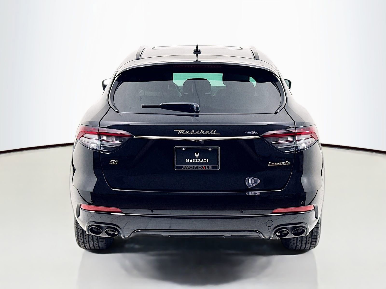 Used 2021 Maserati Levante image 6