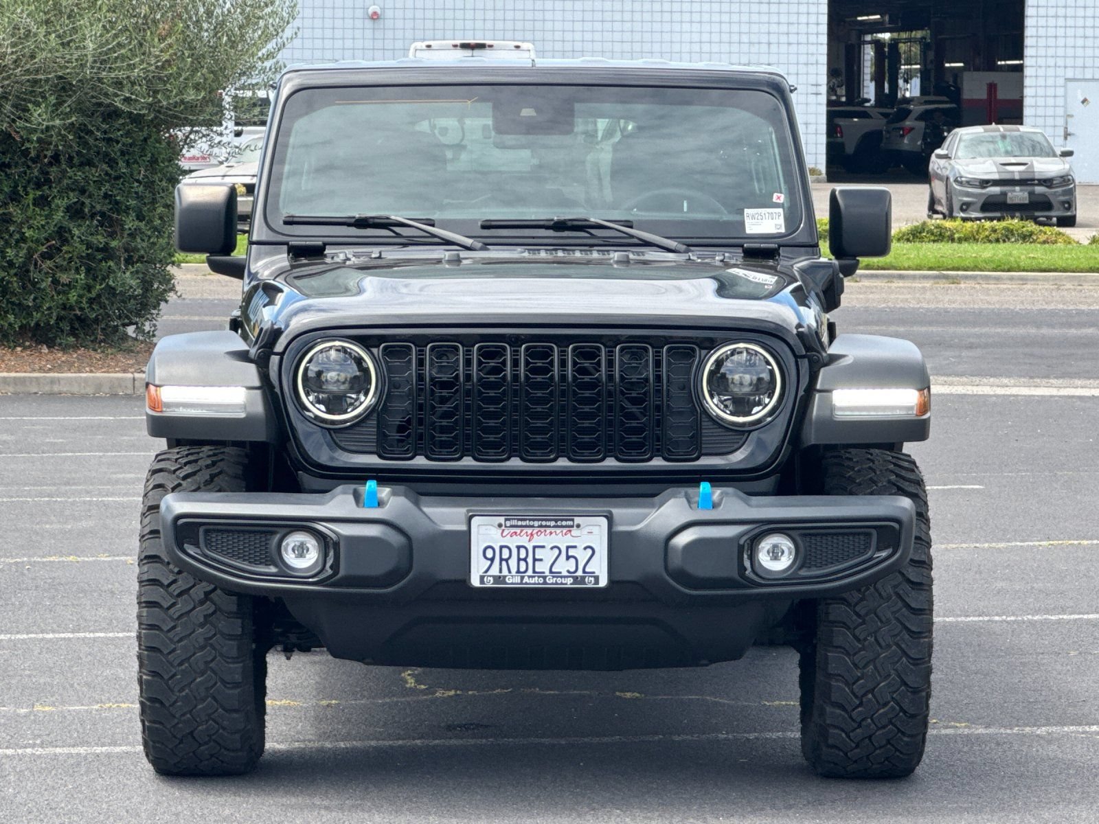 Used 2024 Jeep Wrangler Unlimited AWD/4WD image 9