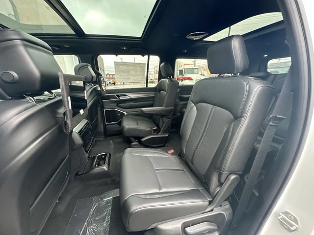 New 2026 Jeep Grand Wagoneer L Limited AWD/4WD image 25
