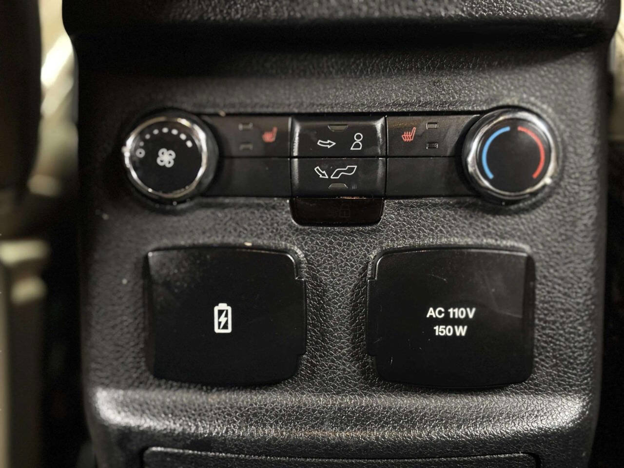 Used 2016 Ford Explorer Limited image 25