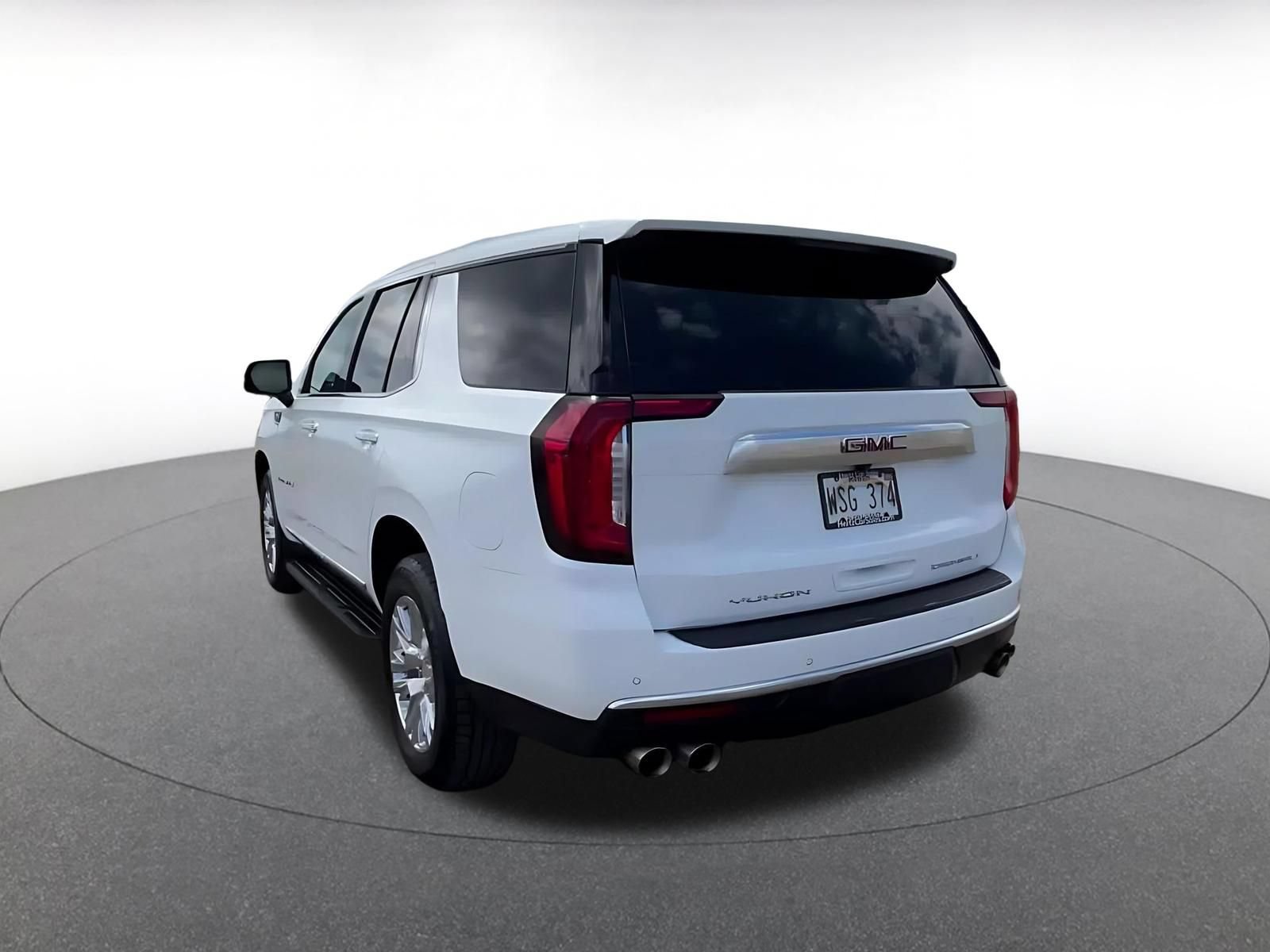 Used 2023 GMC Yukon Denali AWD/4WD image 10