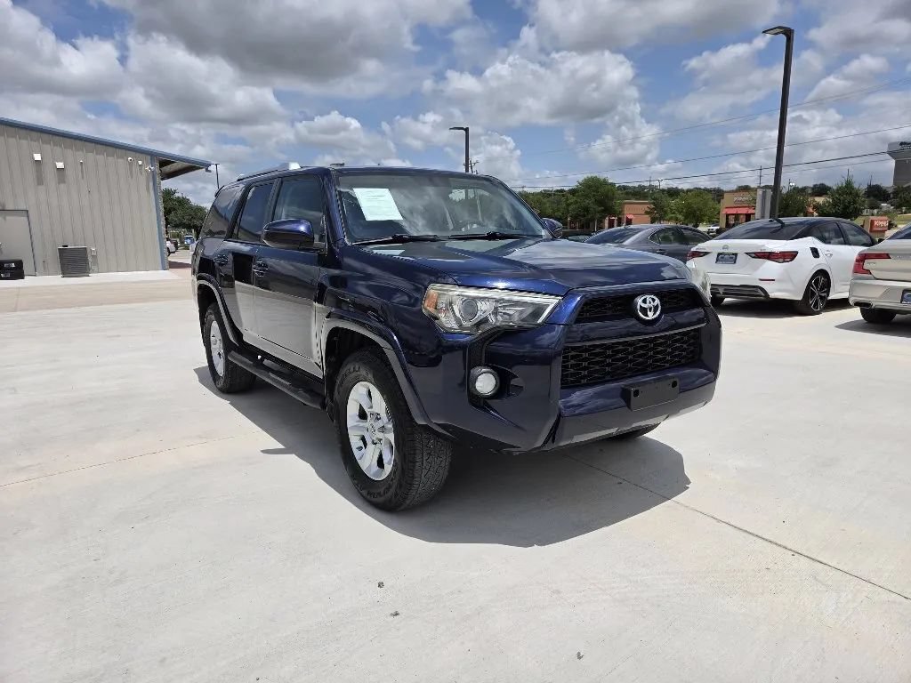 Used 2015 Toyota 4Runner SR5 RWD image 3