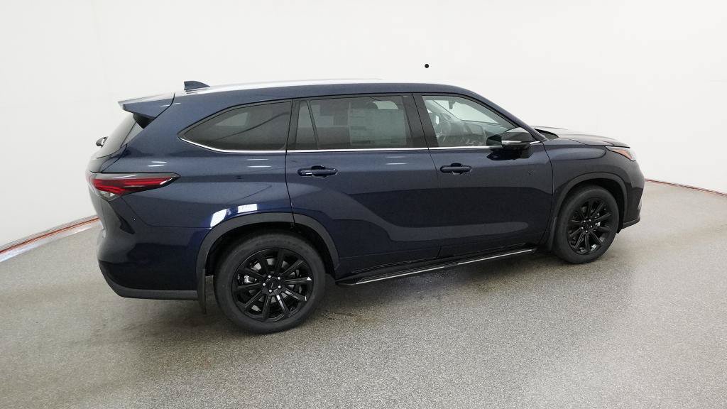 New 2026 Toyota Highlander Limited AWD/4WD image 13