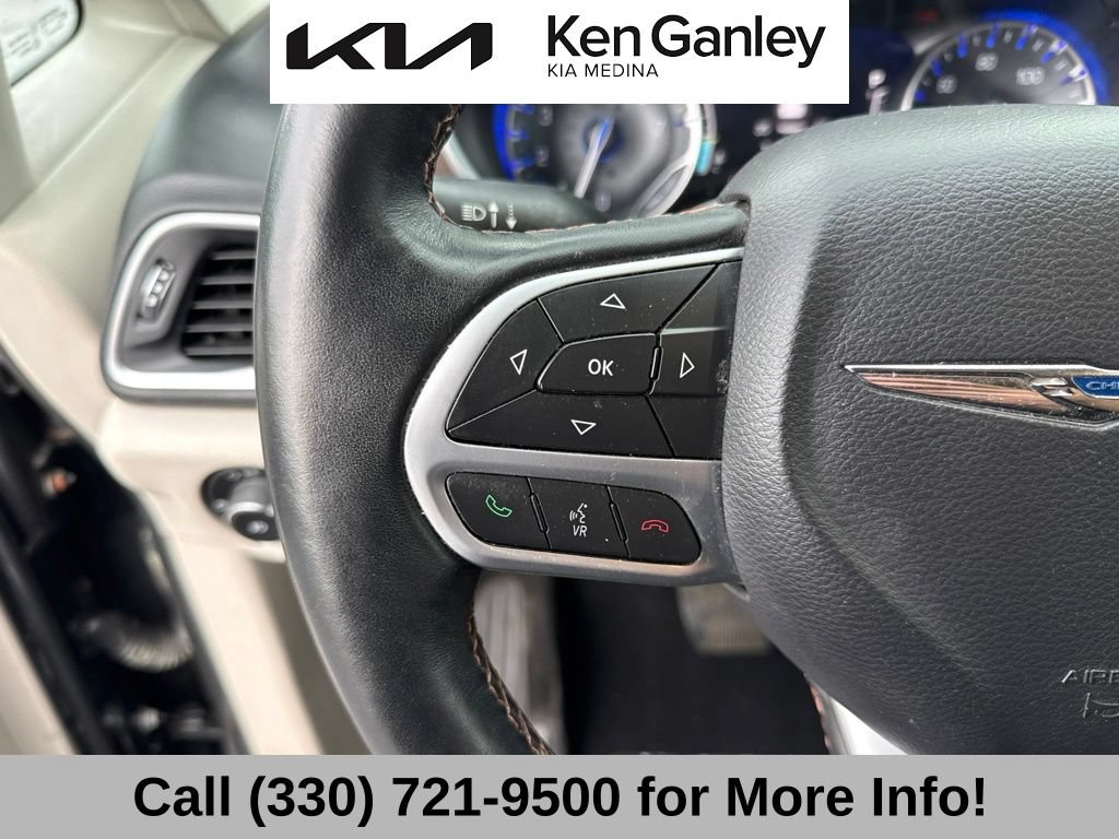 Used 2017 Chrysler Pacifica Touring-L Plus w/ Advanced Safetytec Group FWD image 44