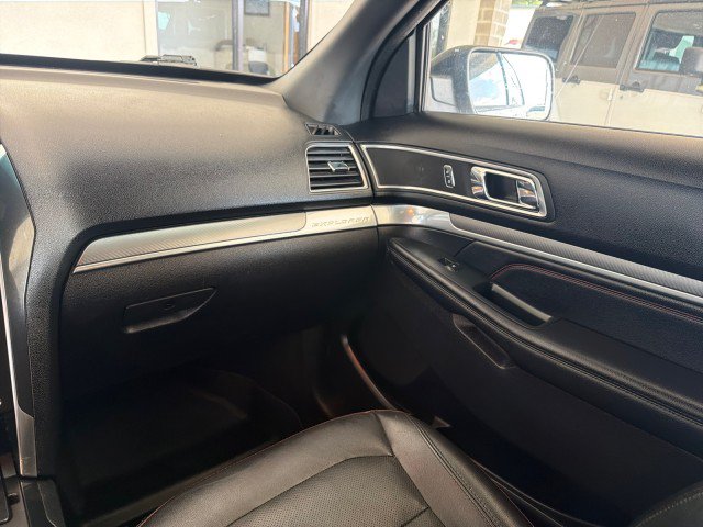 Used 2016 Ford Explorer Sport w/ Equipment Group 401A AWD/4WD image 19
