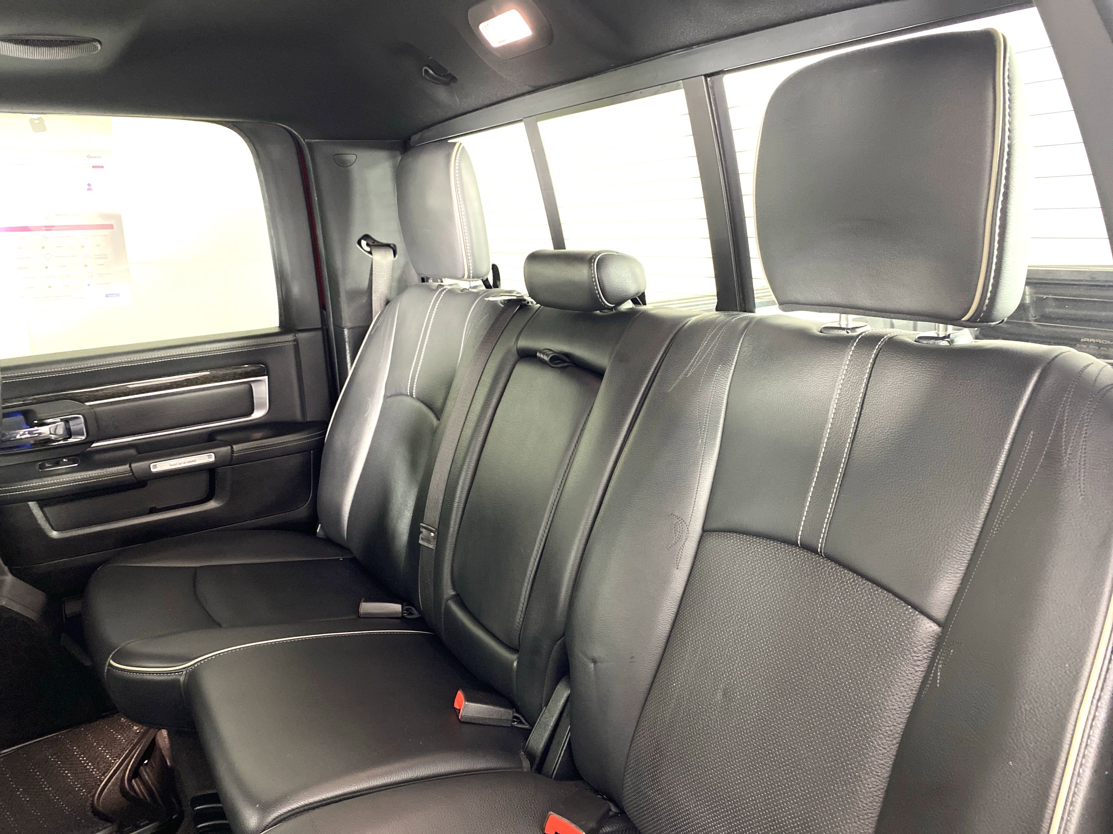 Used 2018 RAM 2500 Limited image 33