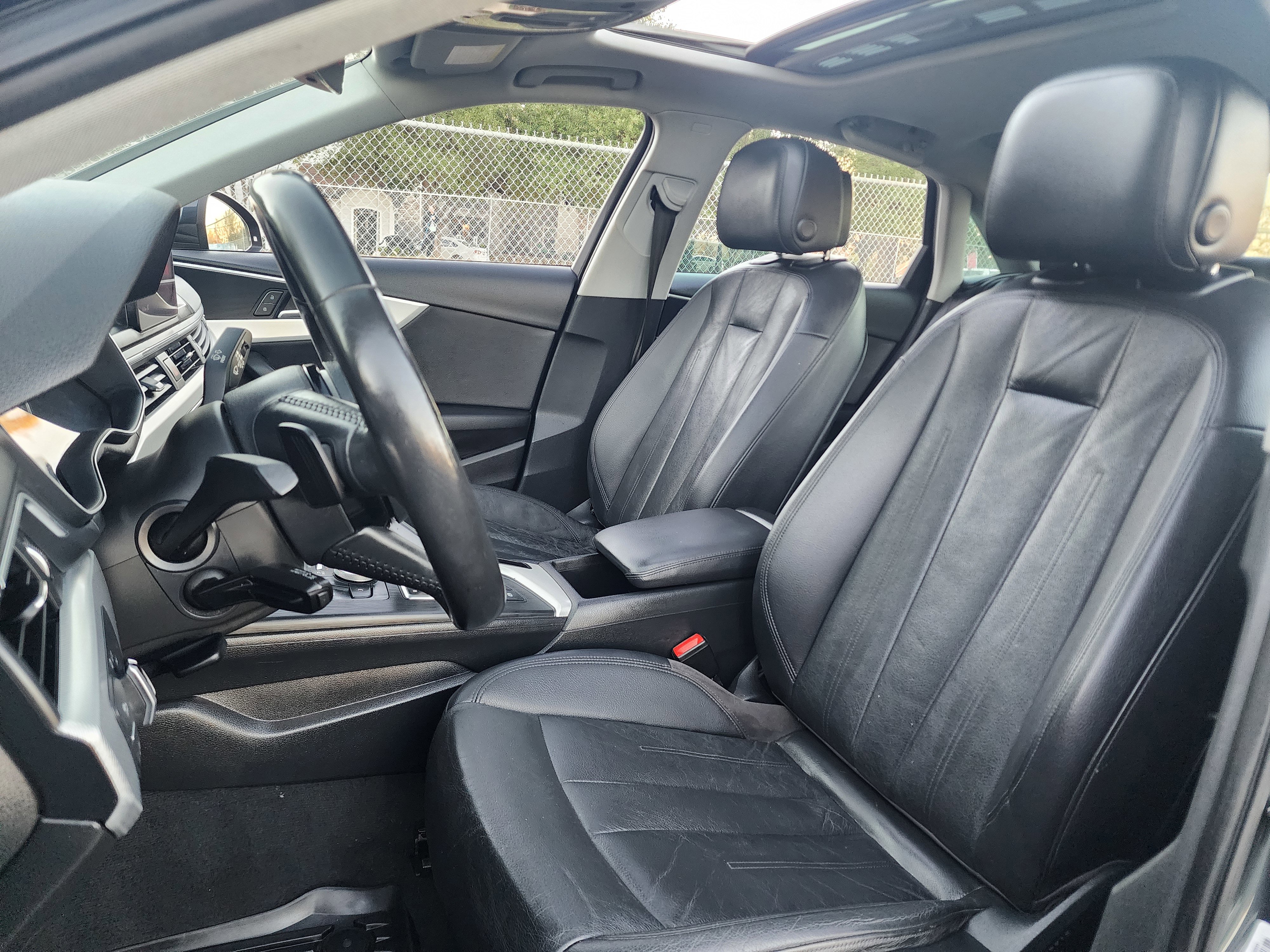 Used 2017 Audi A4 2.0T Ultra Premium w/ Convenience Package image 25