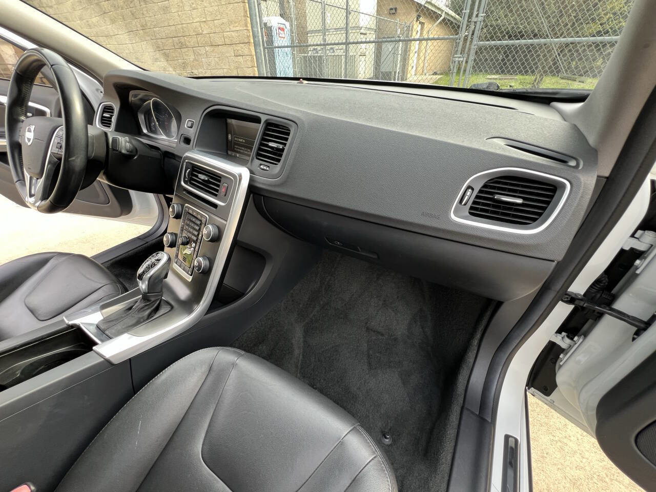 Used 2015 Volvo S60 T5 Premier Plus FWD image 22