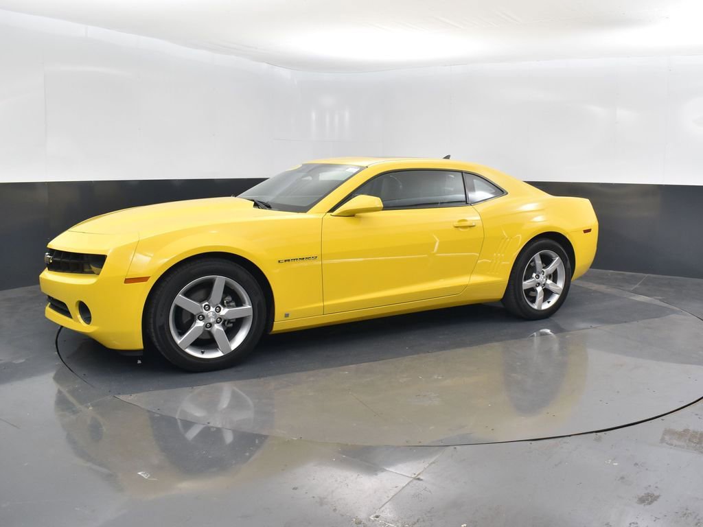 Used 2010 Chevrolet Camaro LT image 8