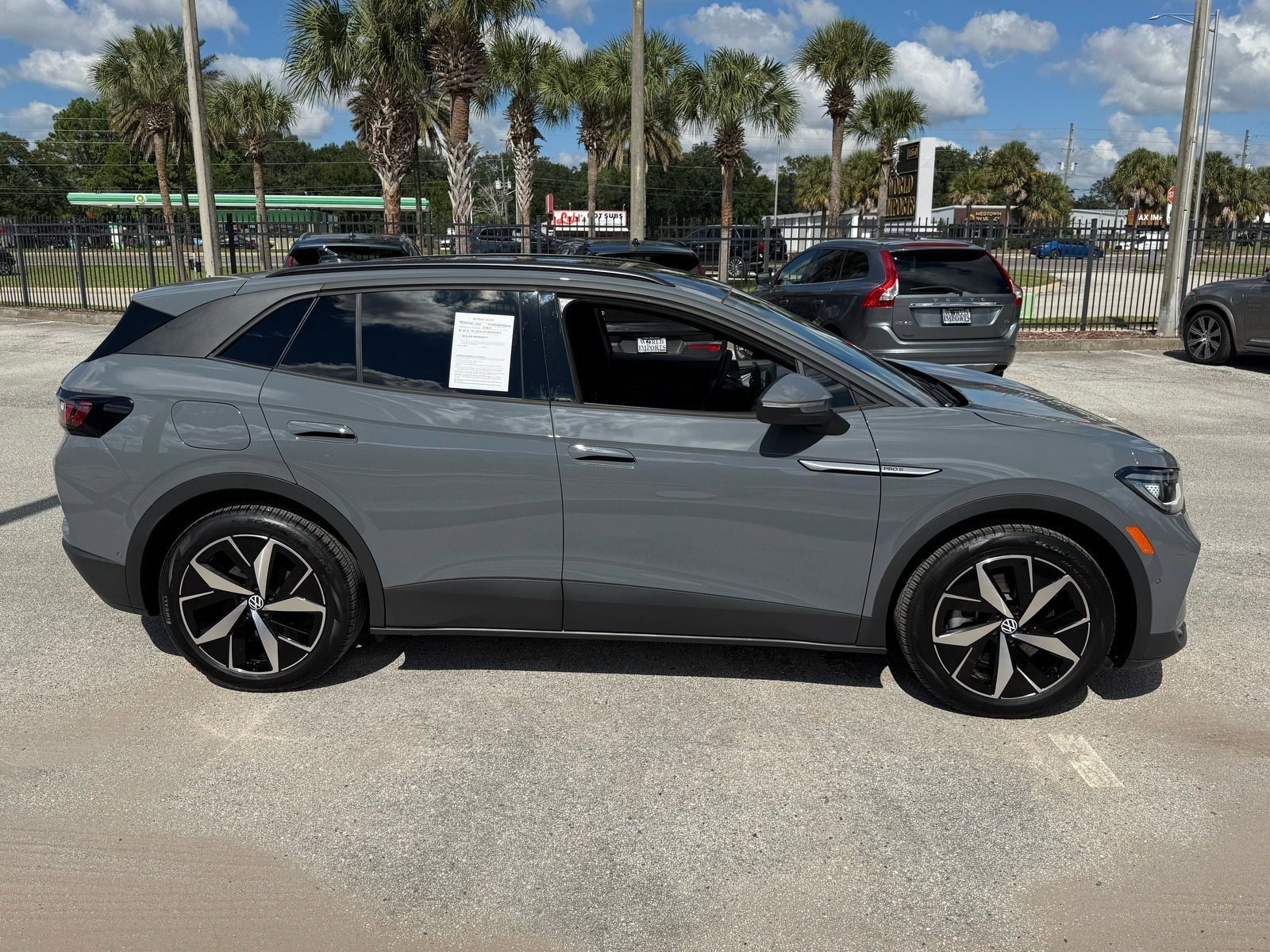 Used 2024 Volkswagen ID.4 Pro S image 22