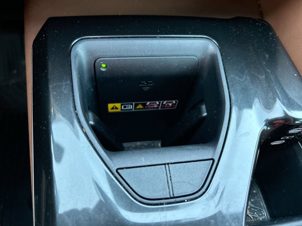 Used 2025 Toyota Crown Signia AWD/4WD image 36