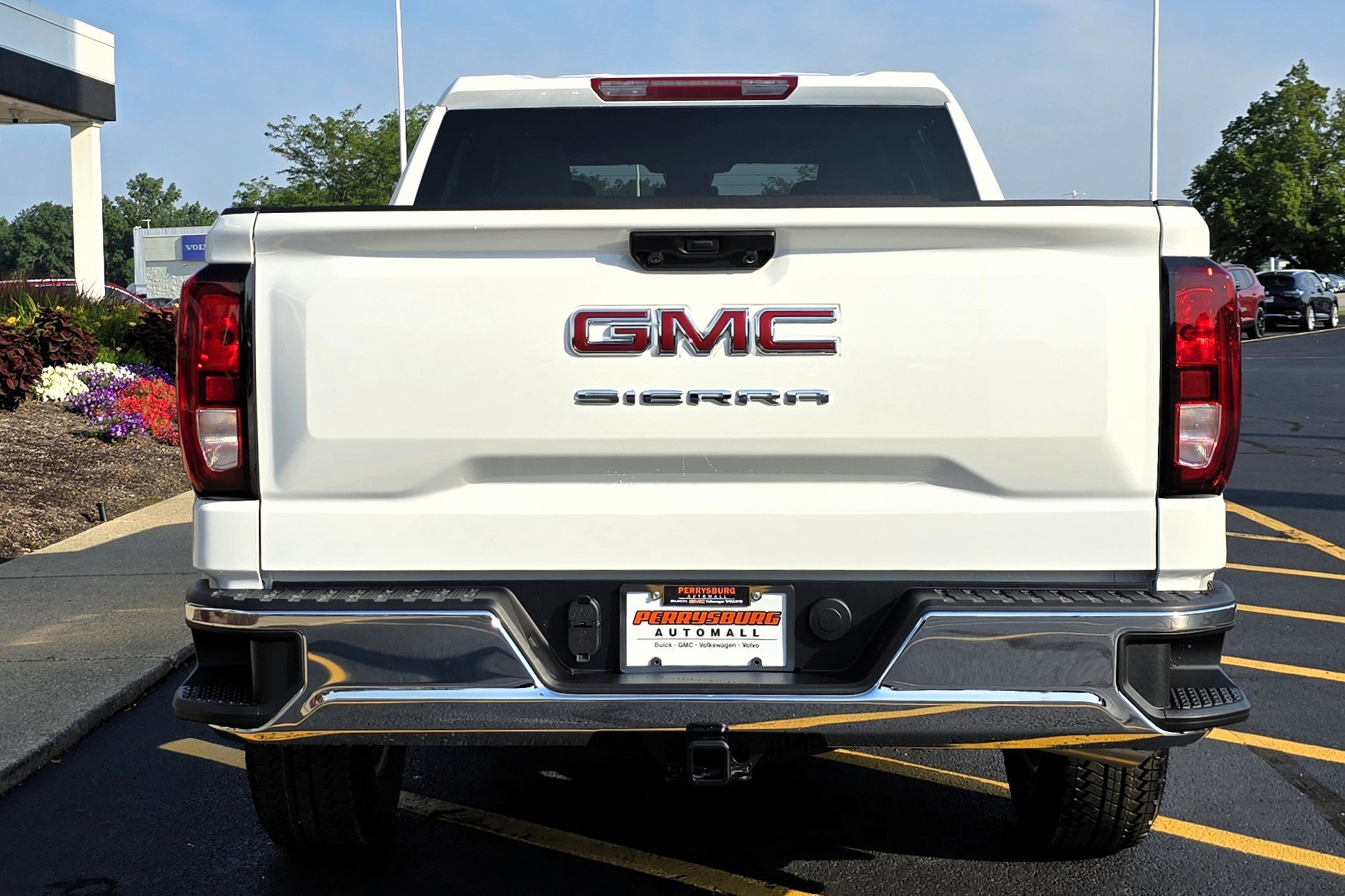 New 2026 GMC Sierra 1500 Pro w/ Pro Value Package image 6