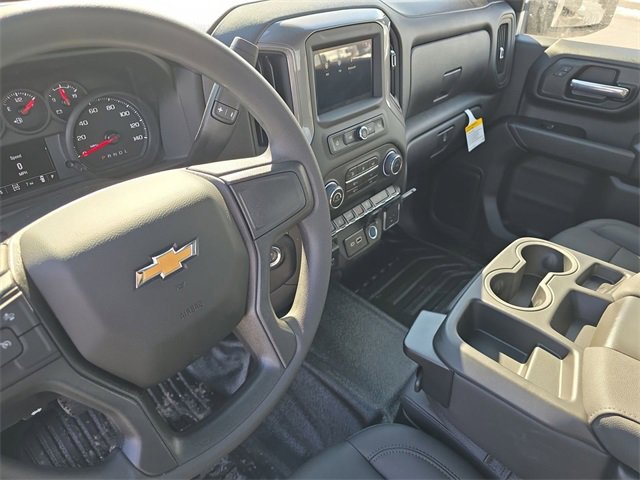 New 2025 Chevrolet Silverado 3500 W/T image 10