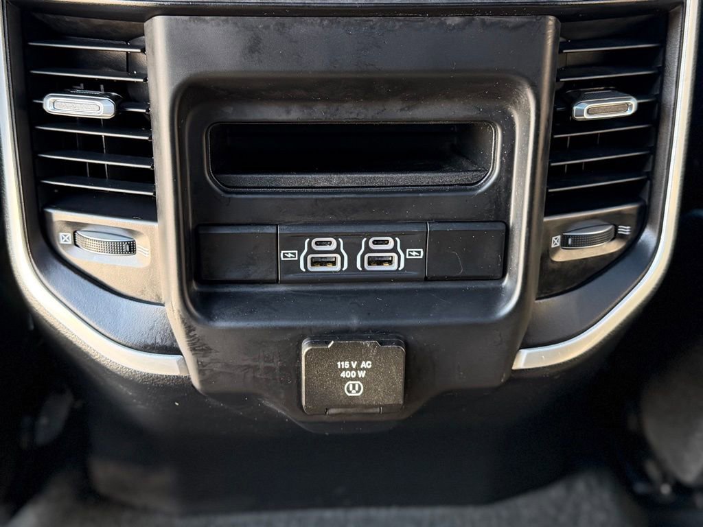 Used 2021 RAM 1500 Big Horn image 10