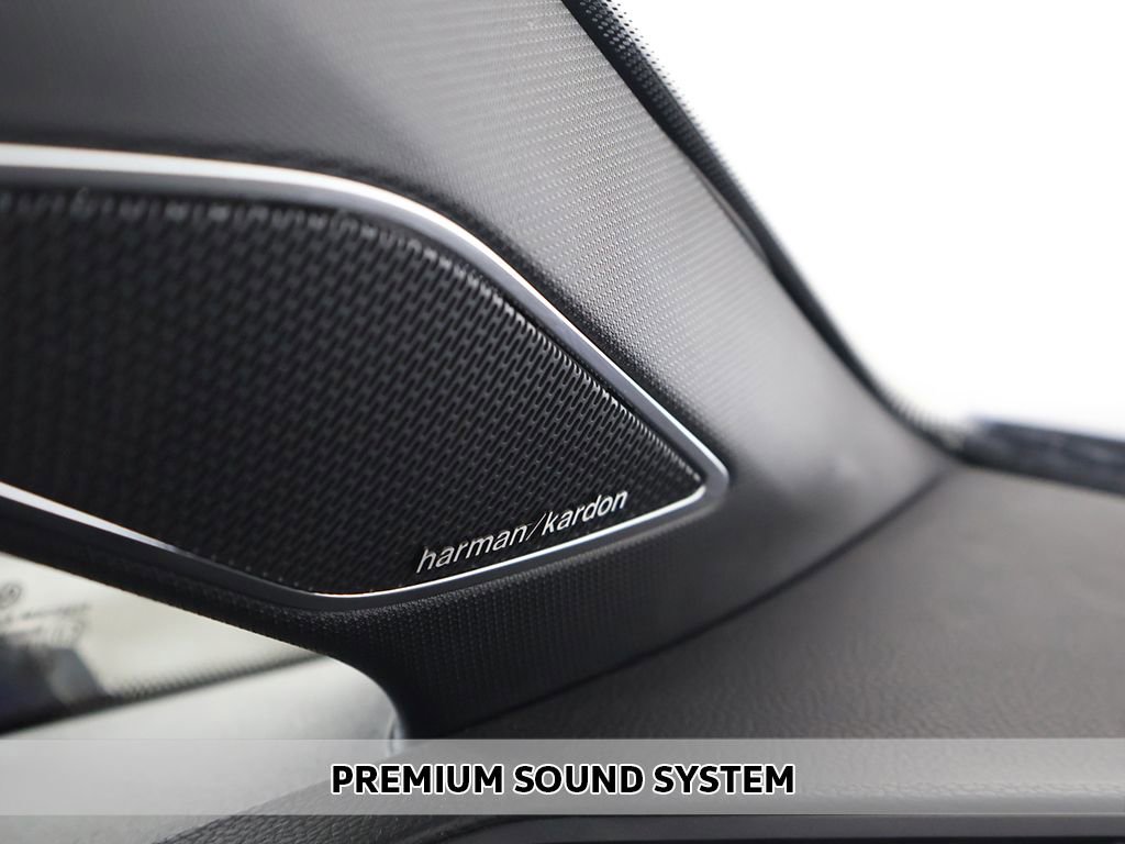 Used 2024 Volkswagen Golf R AWD/4WD image 5